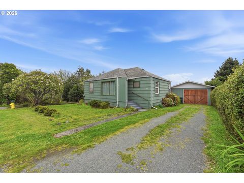 116 FINK ST Coos Bay OR 97420