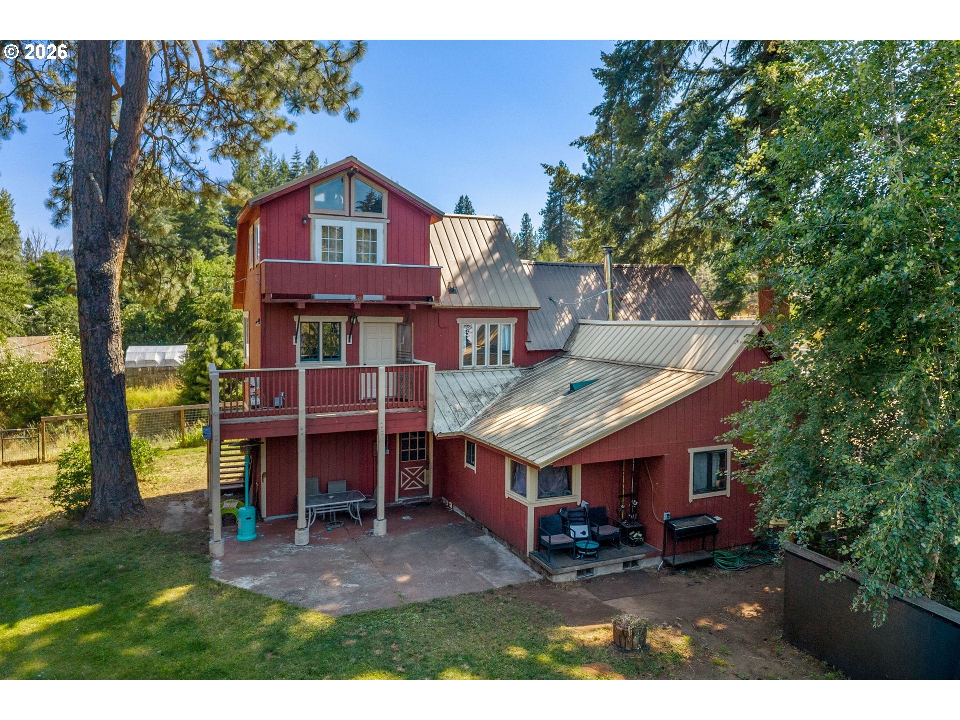 6 JENNINGS RD