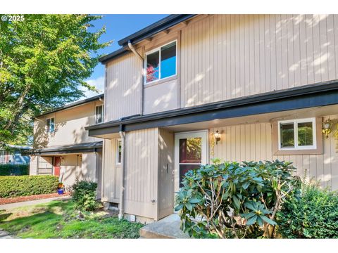 1474 FETTERS LOOP Eugene OR 97402