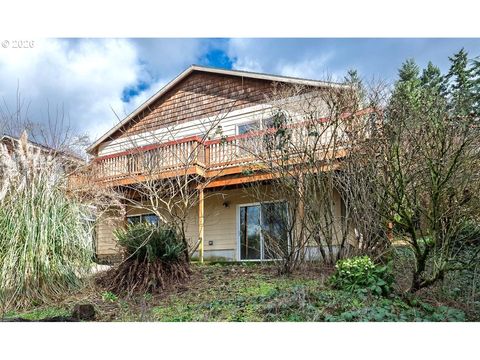 854 SE 4TH AVE Estacada OR 97023