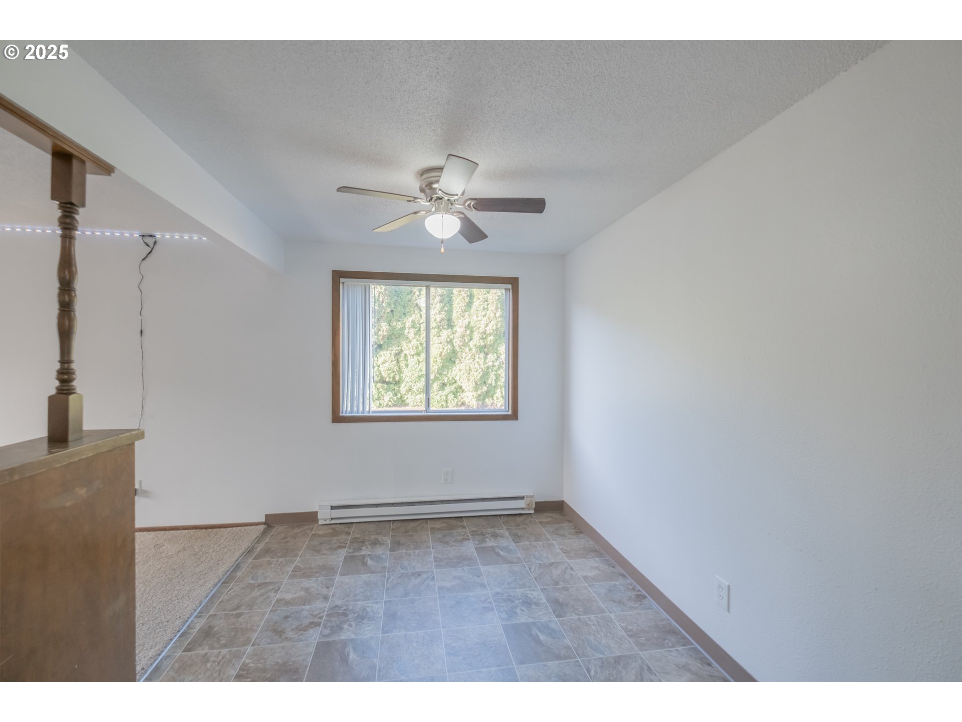 Salem, Oregon 97301, United States, 4 Bedrooms Bedrooms, ,2 BathroomsBathrooms,Residential,Active,242503