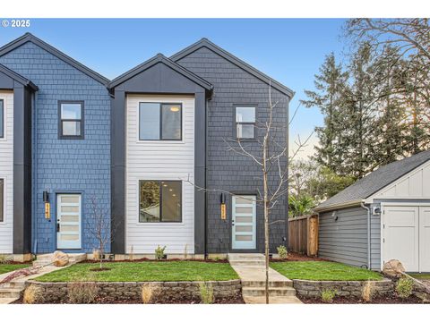 6678 SE CLINTON ST Portland OR 97206