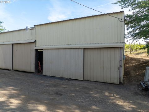 A home in The Dalles