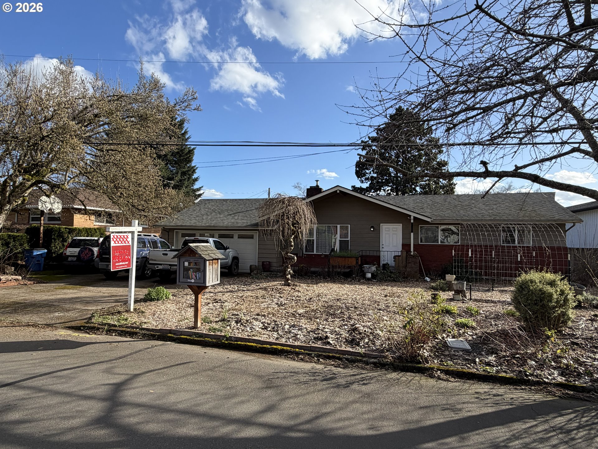 Photo 1 of 29 — 3908 GIFFORD PL, Washougal, WA 98671