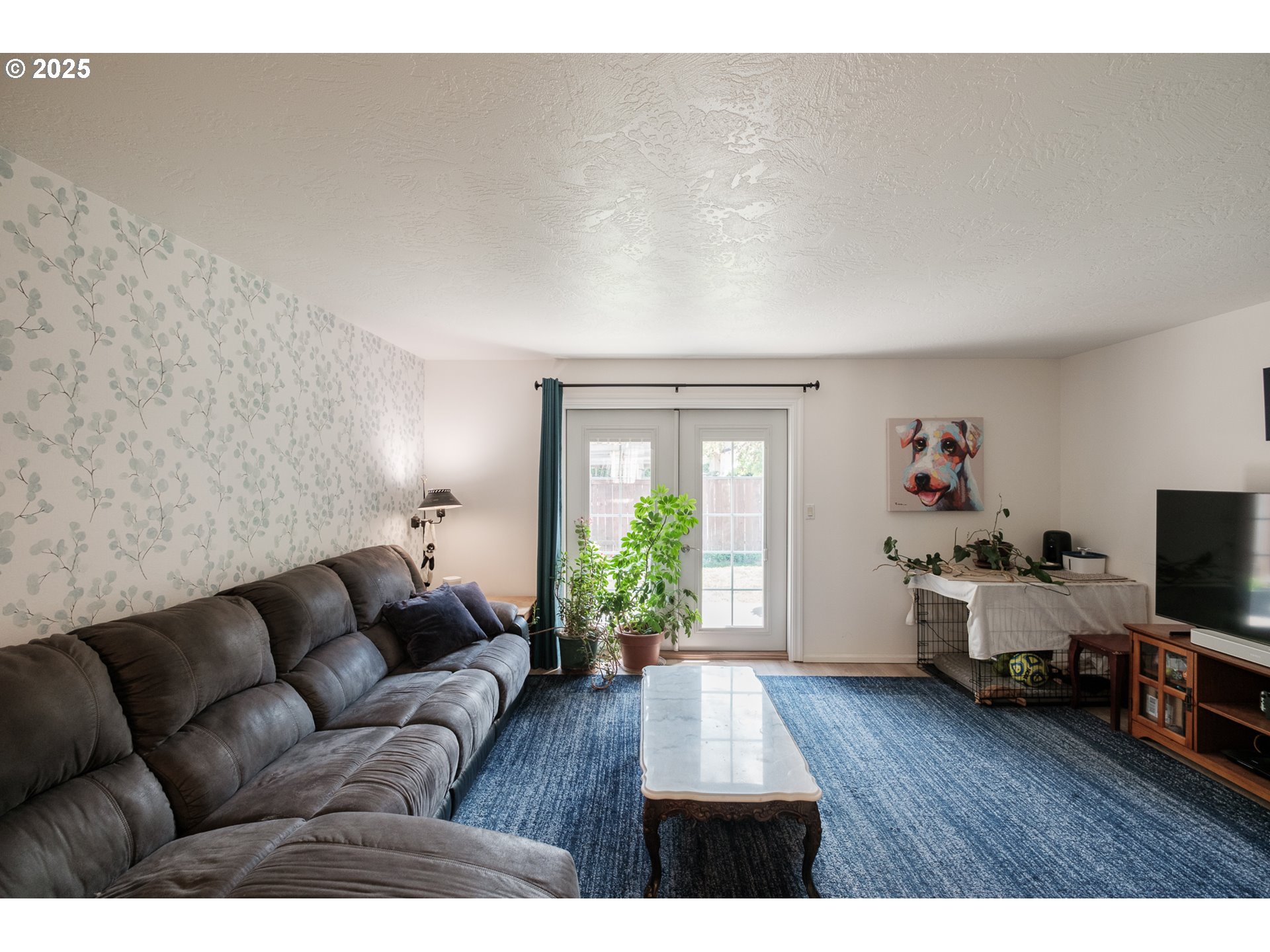 Eugene, Oregon 97402, United States, 2 Bedrooms Bedrooms, ,2 BathroomsBathrooms,Residential,Pending,125865