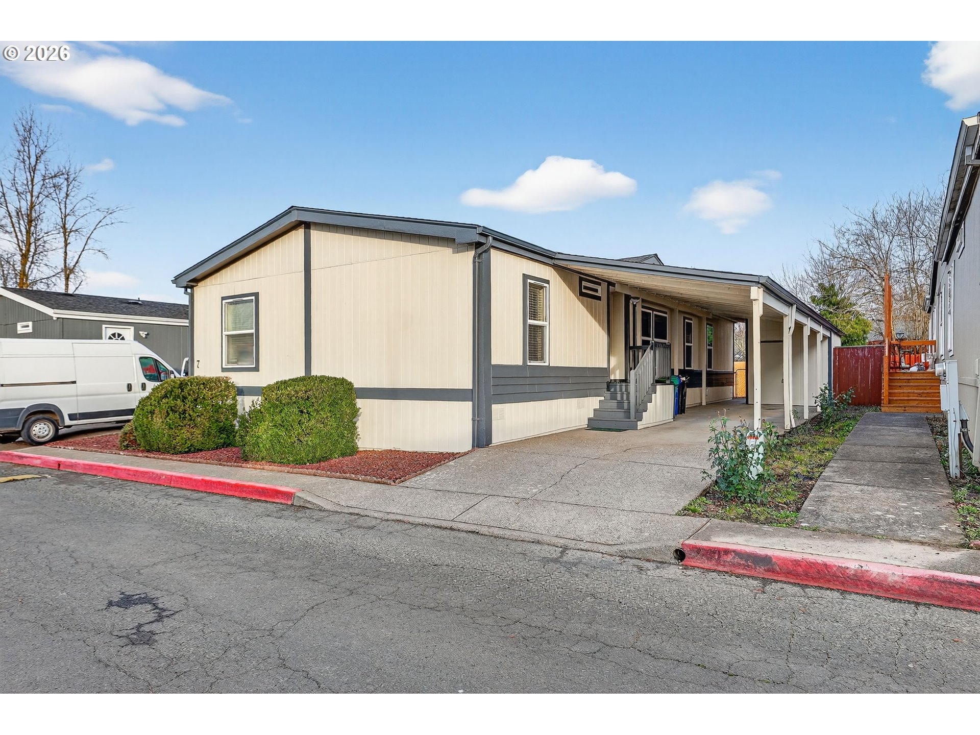 1949 SE PALMQUIST RD 7