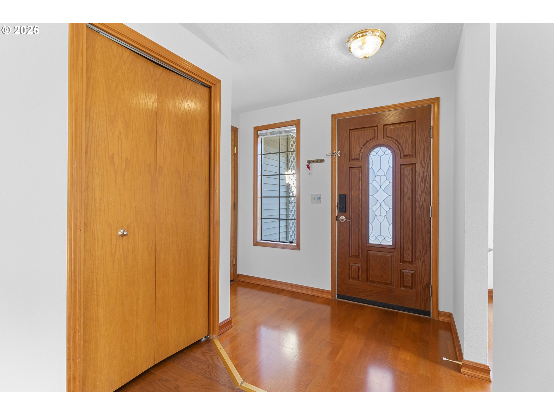 17264 SW LOMA VISTA ST