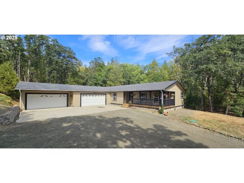 Featured picture for the property 773440137