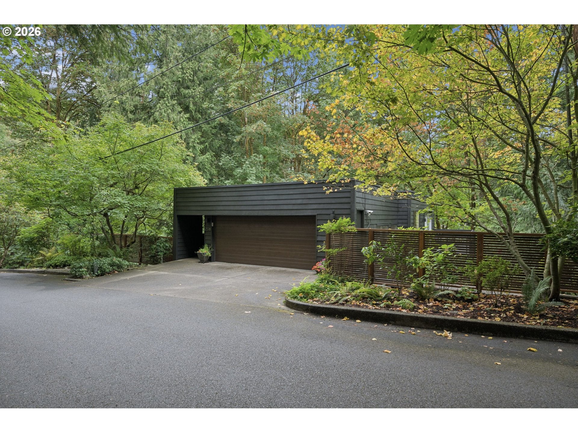 2538 SW SHERWOOD DR