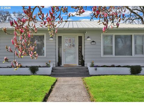 1355 JUNIPER ST Junction City OR 97448