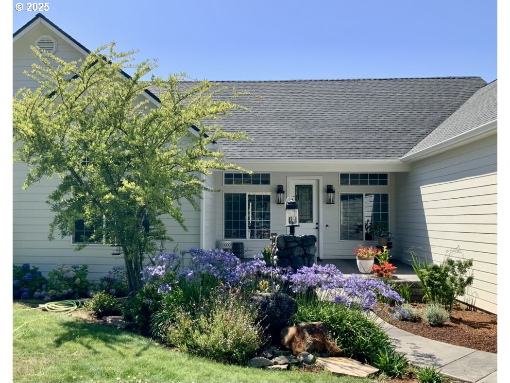 95950 N BANK ROGUE RIVER RD