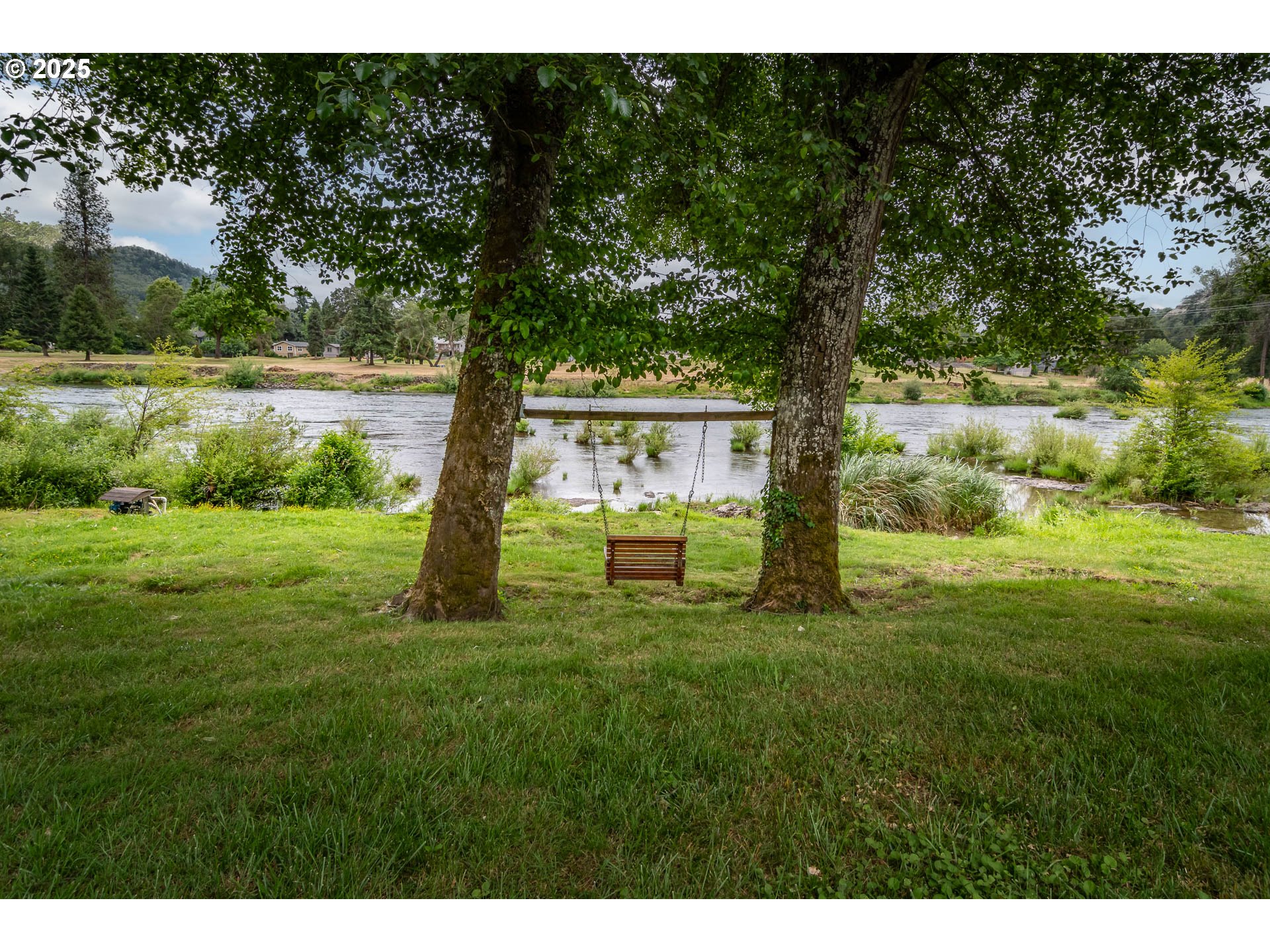 1850 DEL RIO RD