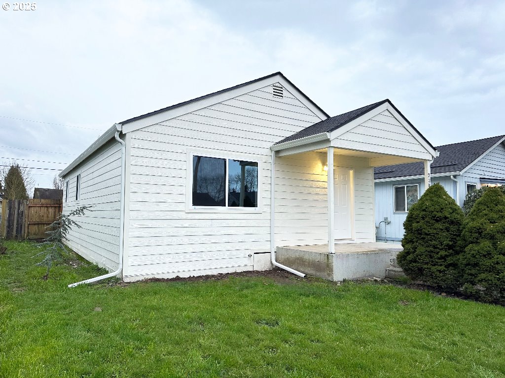Listing image 6