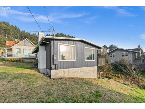 A home in Lincoln City