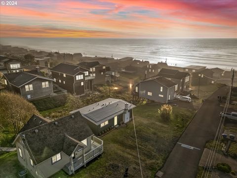 A home in Lincoln City