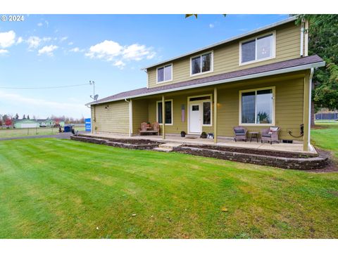 A home in Aumsville