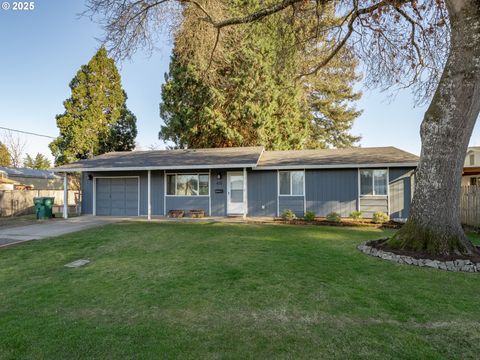 A home in Newberg