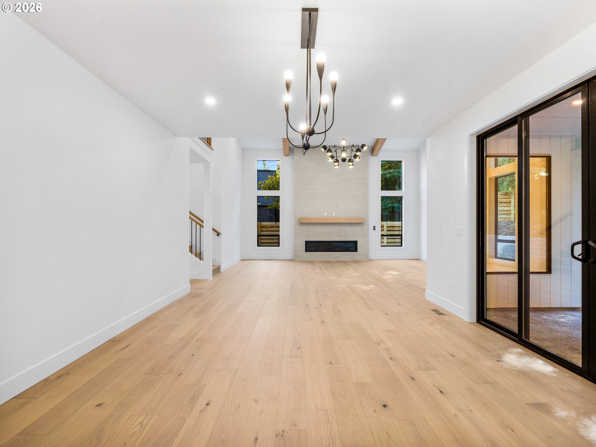 1190 Oak TER