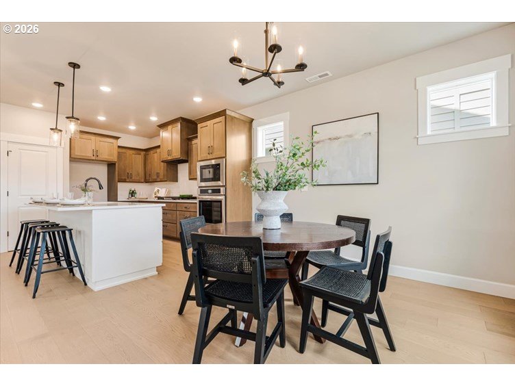 18090 SW BARROWS RD