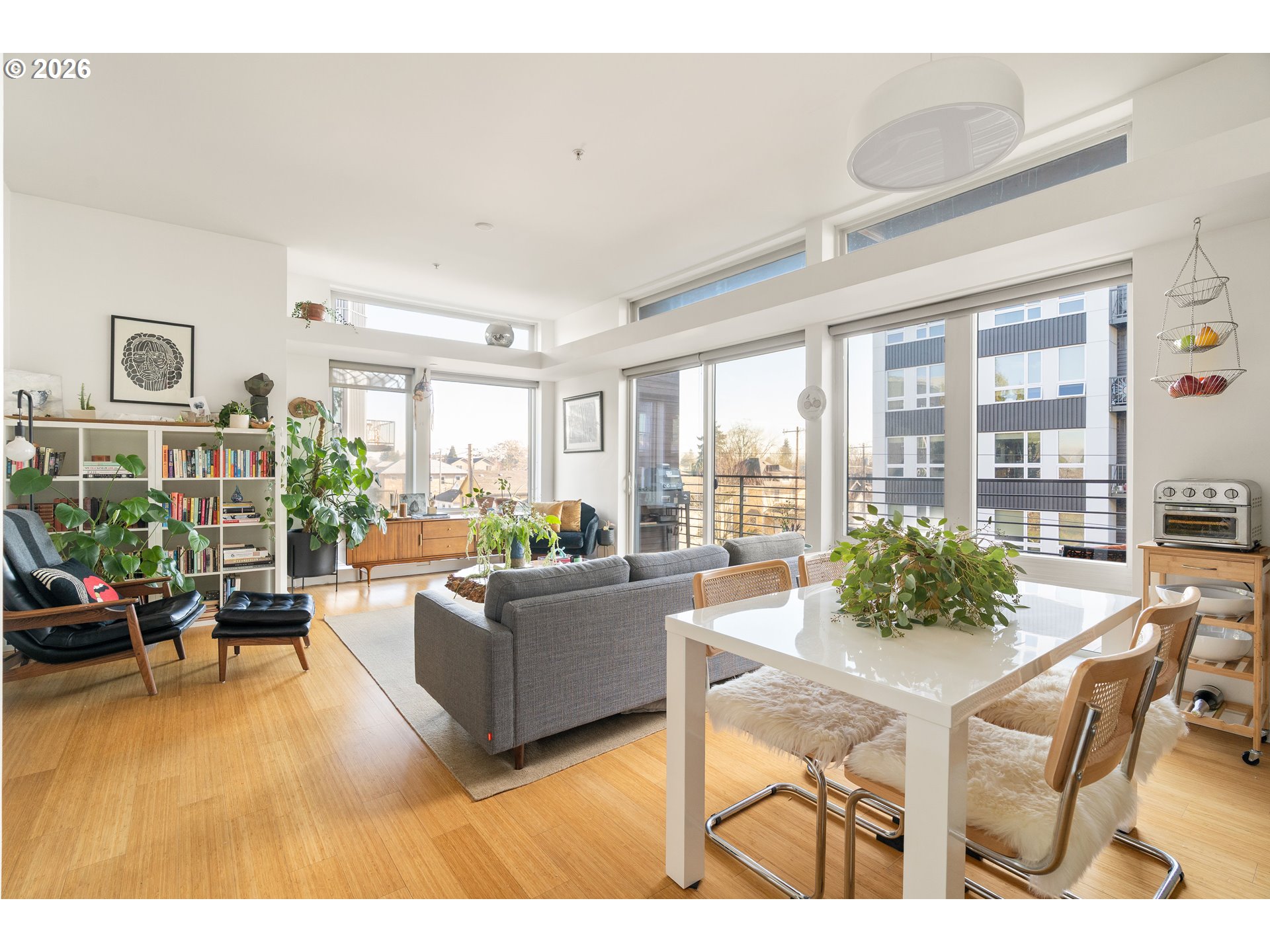 1455 N KILLINGSWORTH ST 319