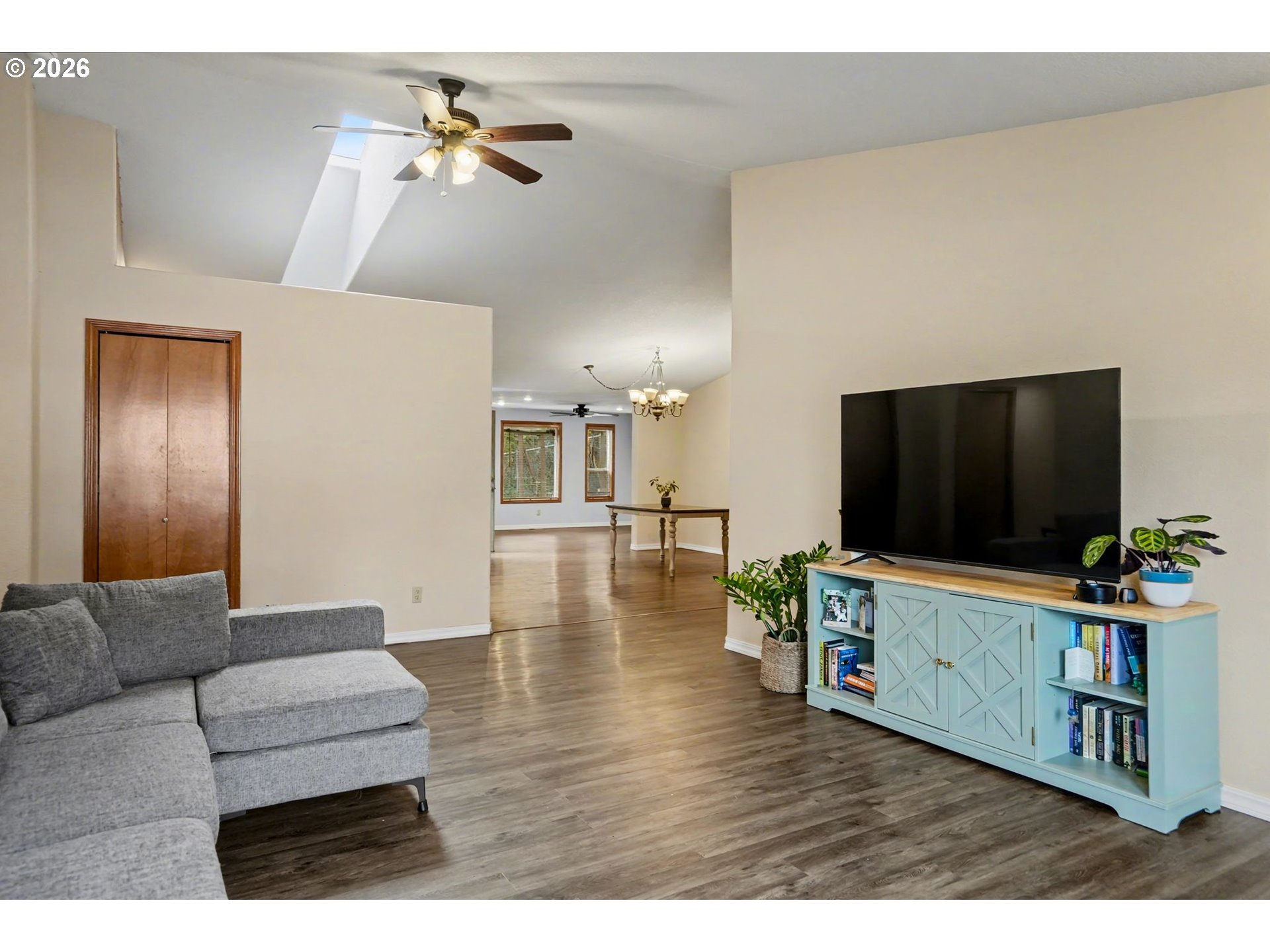 2030 WOODHAVEN CT NW