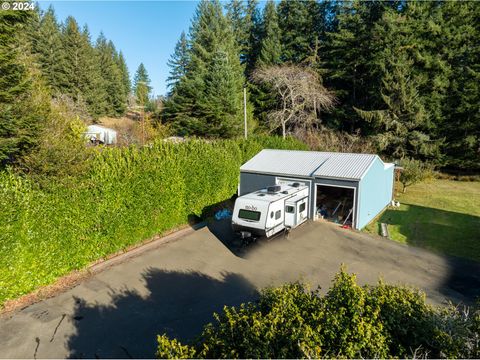 A home in Coos Bay