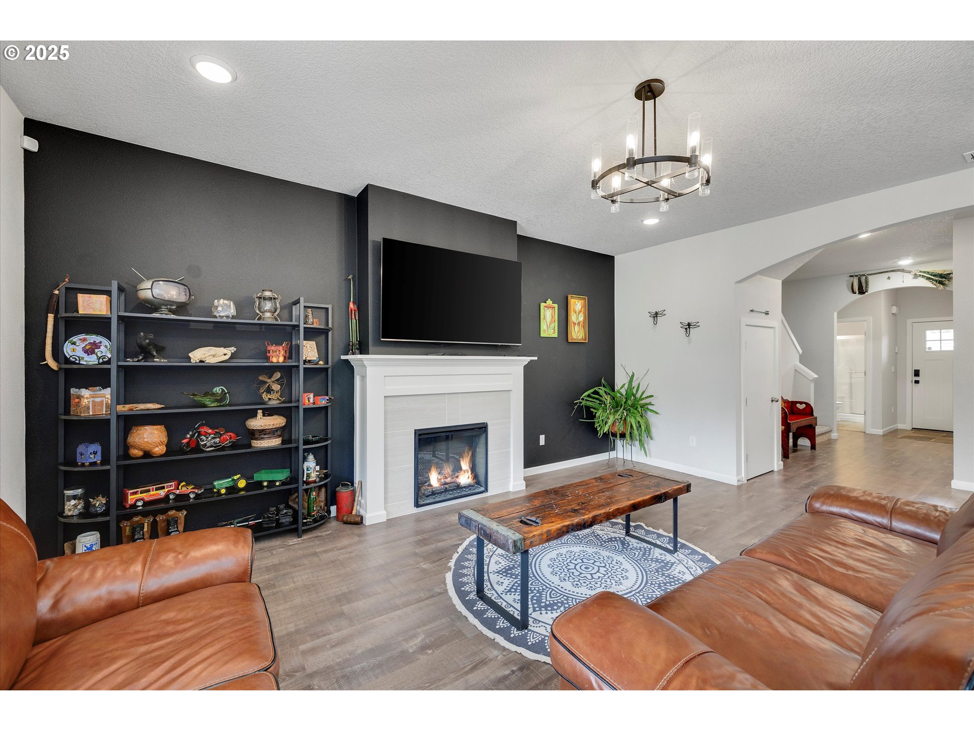 Carlton, Oregon 97111, United States, 5 Bedrooms Bedrooms, ,3 BathroomsBathrooms,Residential,Active,213892