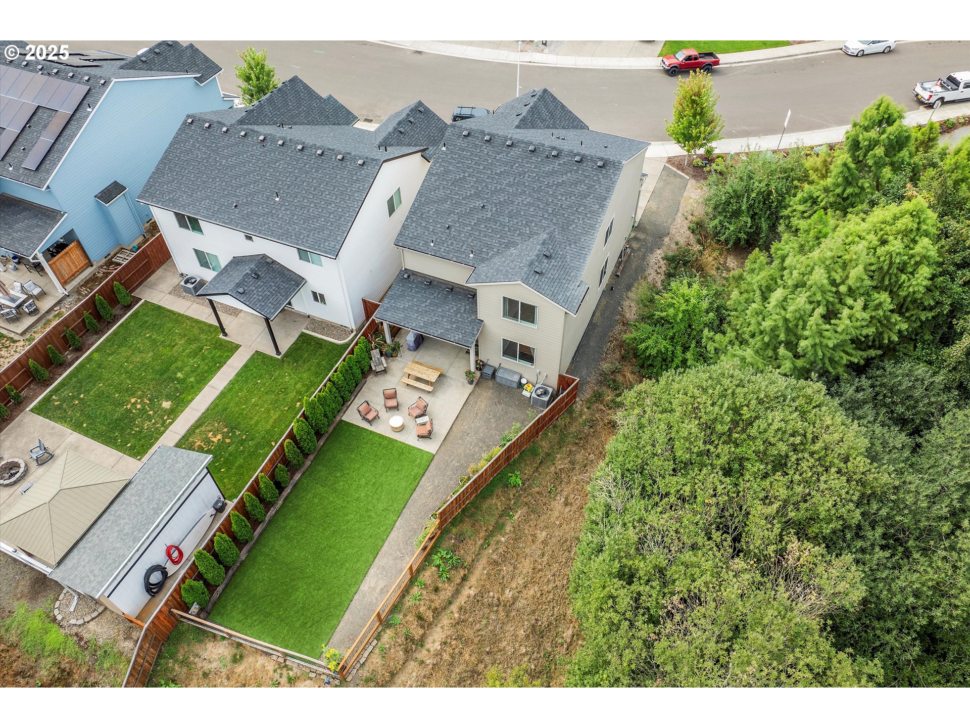 Carlton, Oregon 97111, United States, 5 Bedrooms Bedrooms, ,3 BathroomsBathrooms,Residential,Active,213892