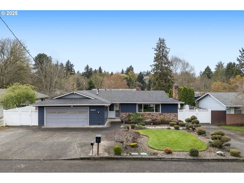 15657 SE CRESWAIN AVE Milwaukie OR 97267