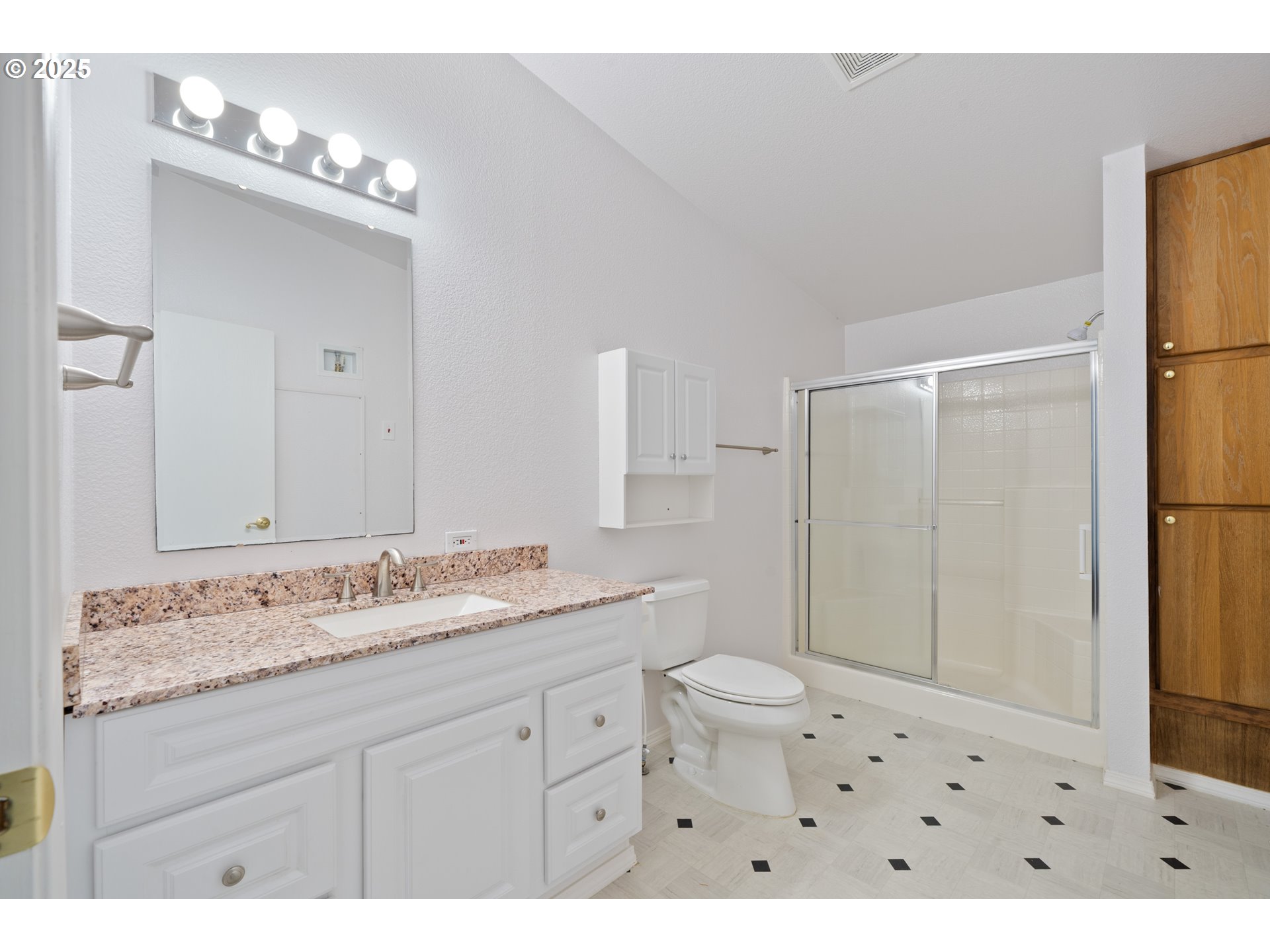 Nehalem, Oregon 97131, United States, ,Commercial,Active,185093