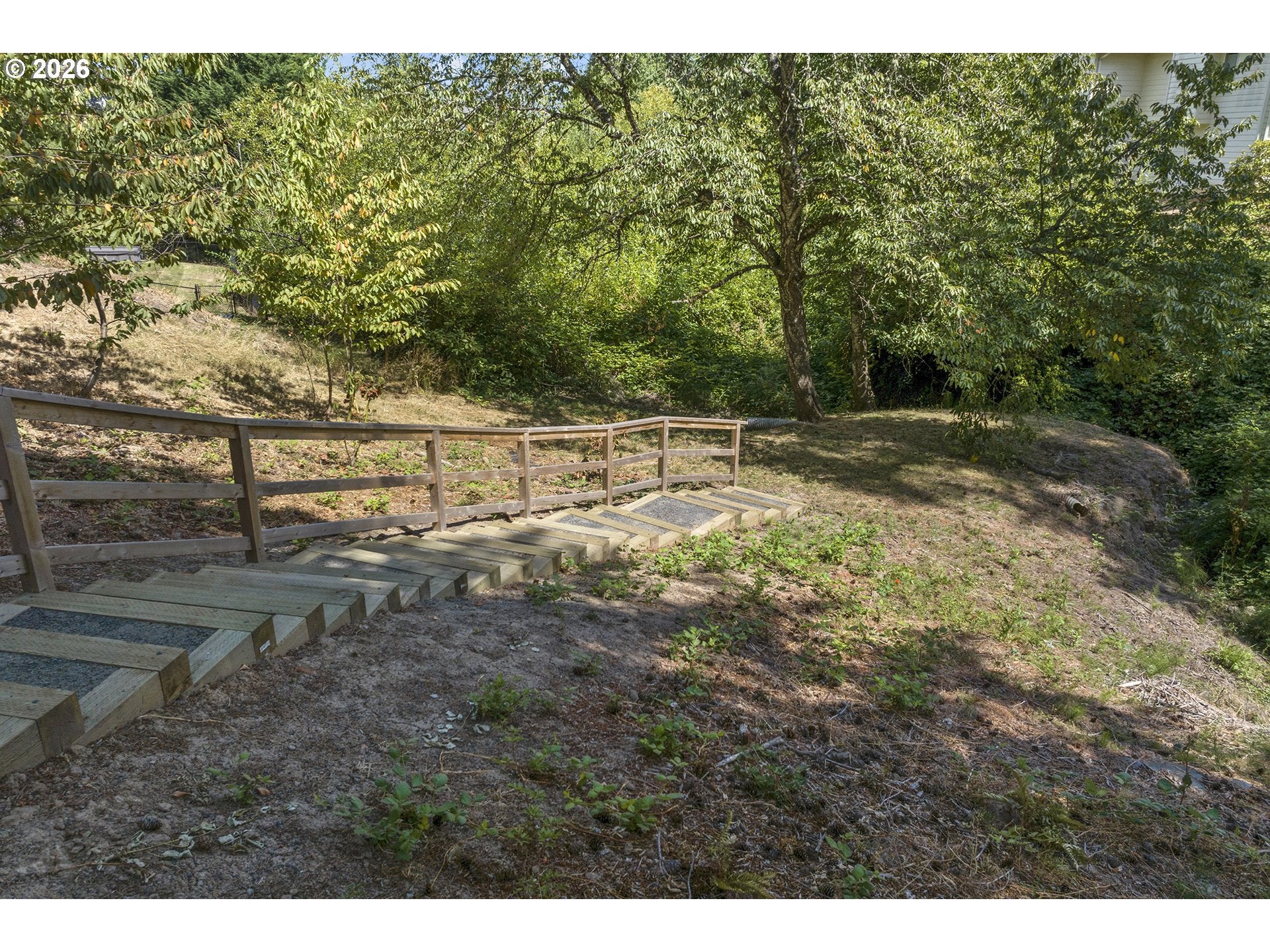 1943 GLEN CREEK RD NW