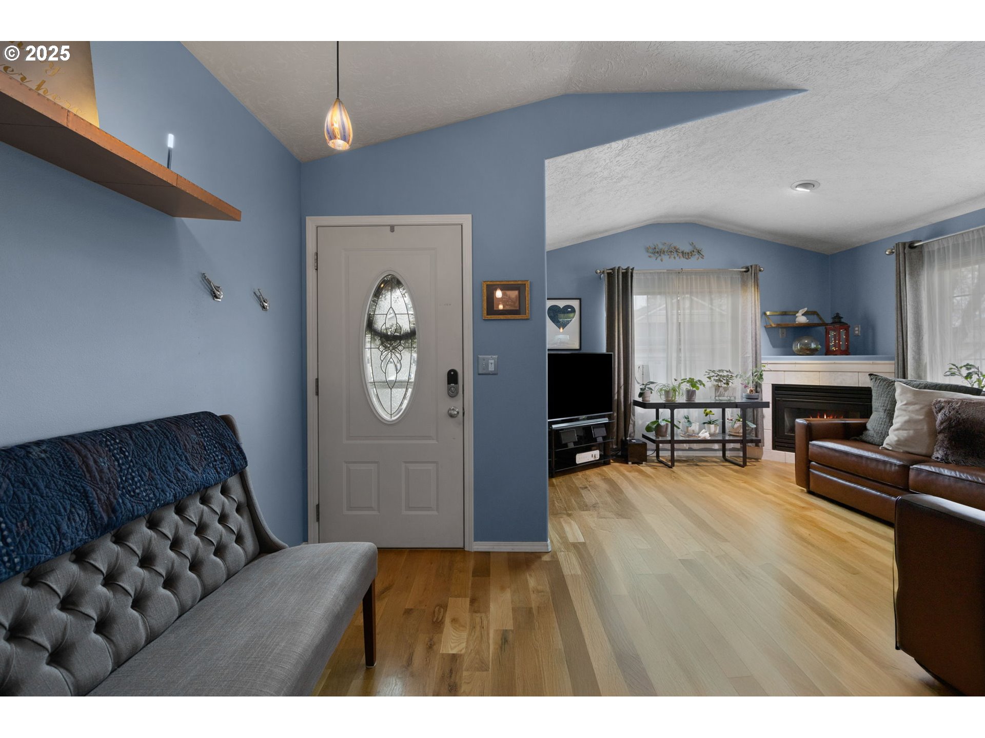 Fairview, Oregon 97024, United States, 3 Bedrooms Bedrooms, ,2 BathroomsBathrooms,Residential,Pending,79551