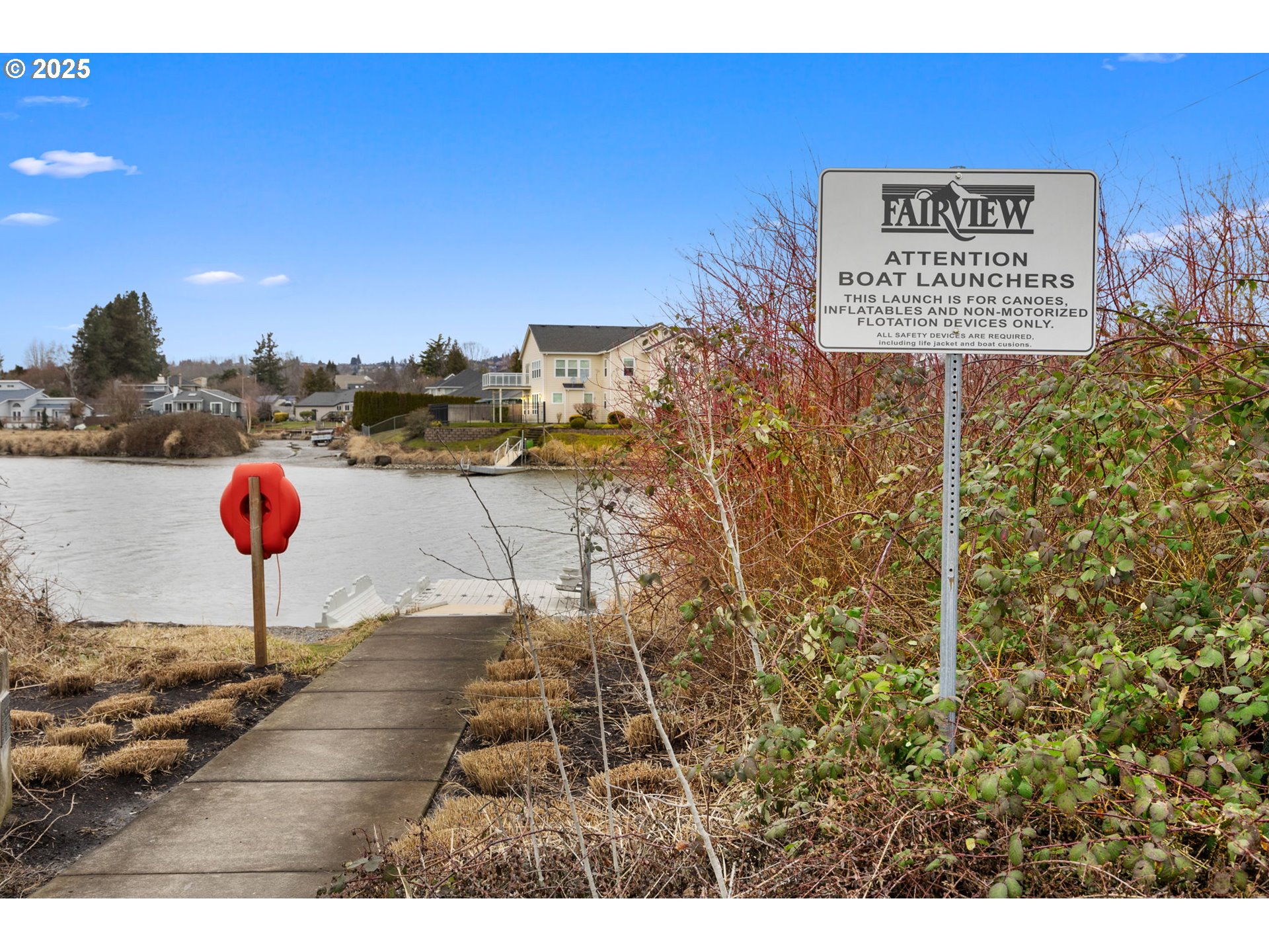 Fairview, Oregon 97024, United States, 3 Bedrooms Bedrooms, ,2 BathroomsBathrooms,Residential,Pending,79551