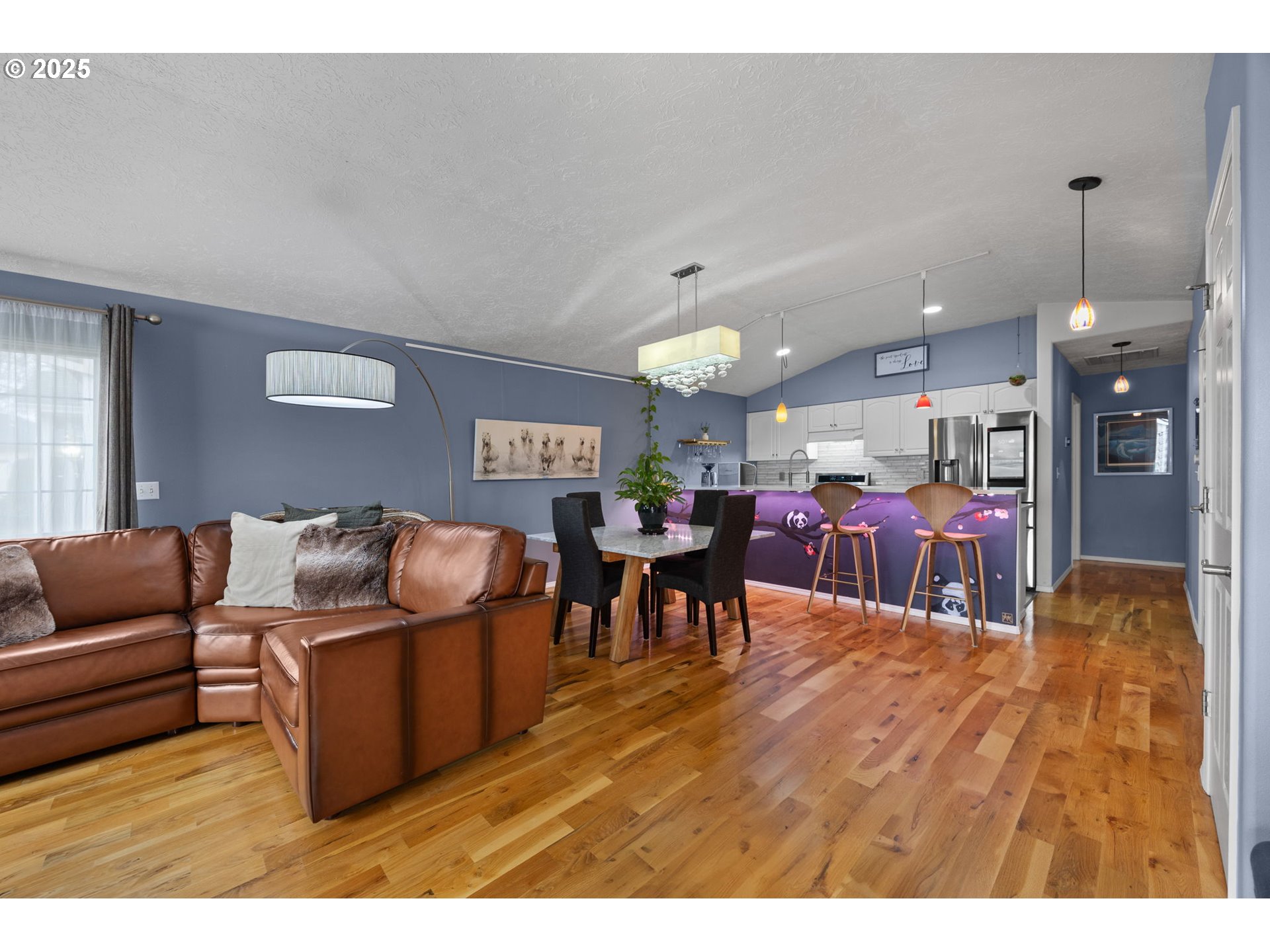 Fairview, Oregon 97024, United States, 3 Bedrooms Bedrooms, ,2 BathroomsBathrooms,Residential,Pending,79551