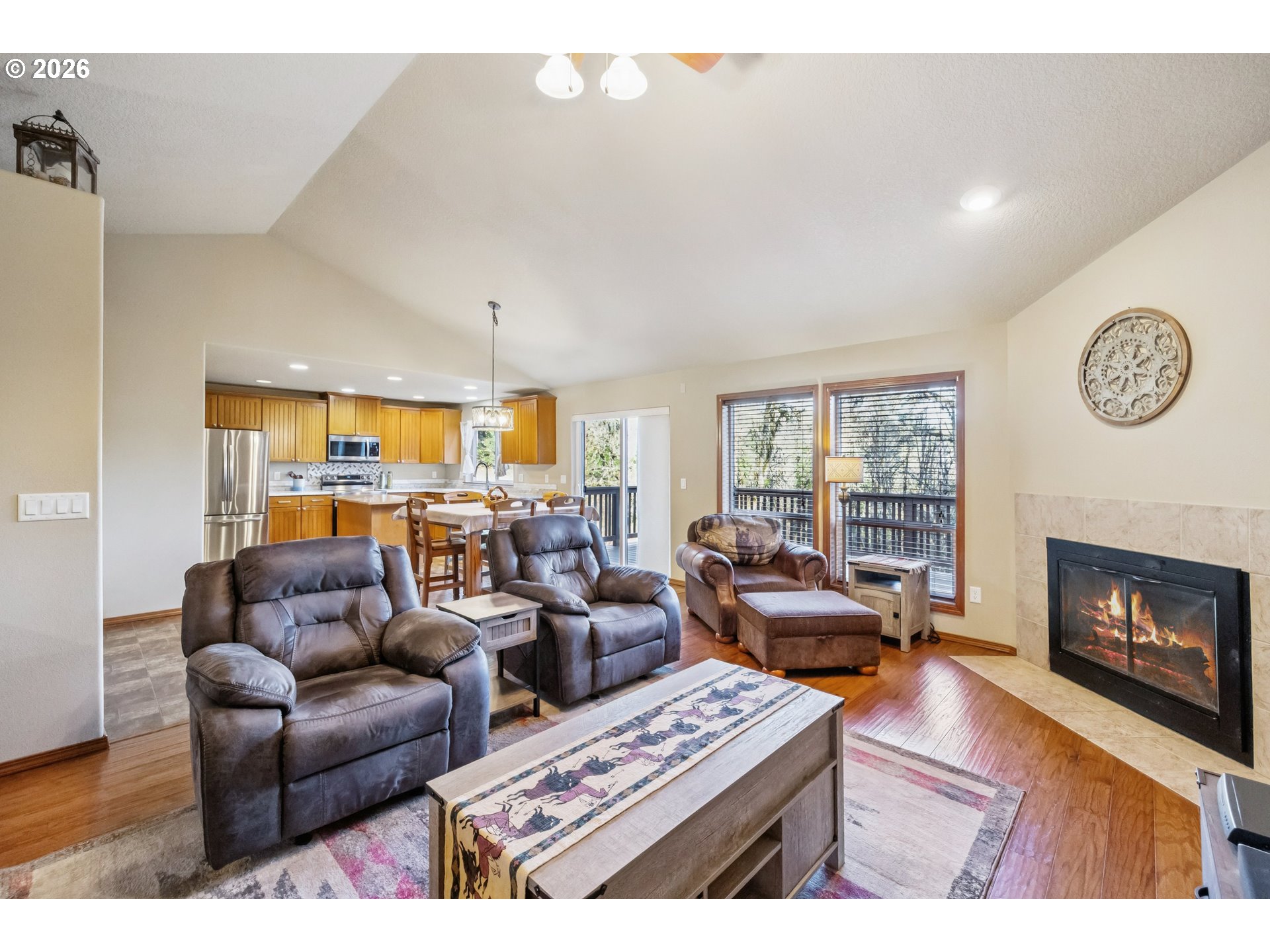 3550 NW BLACKTAIL DR