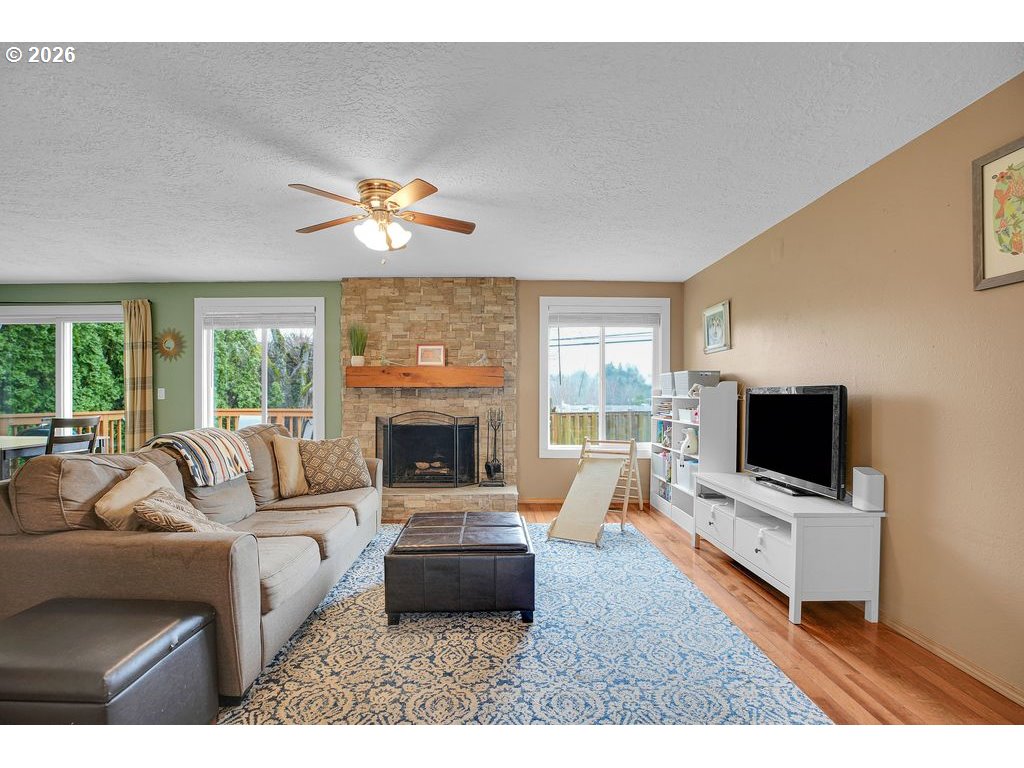 5124 SE APPENINE WAY