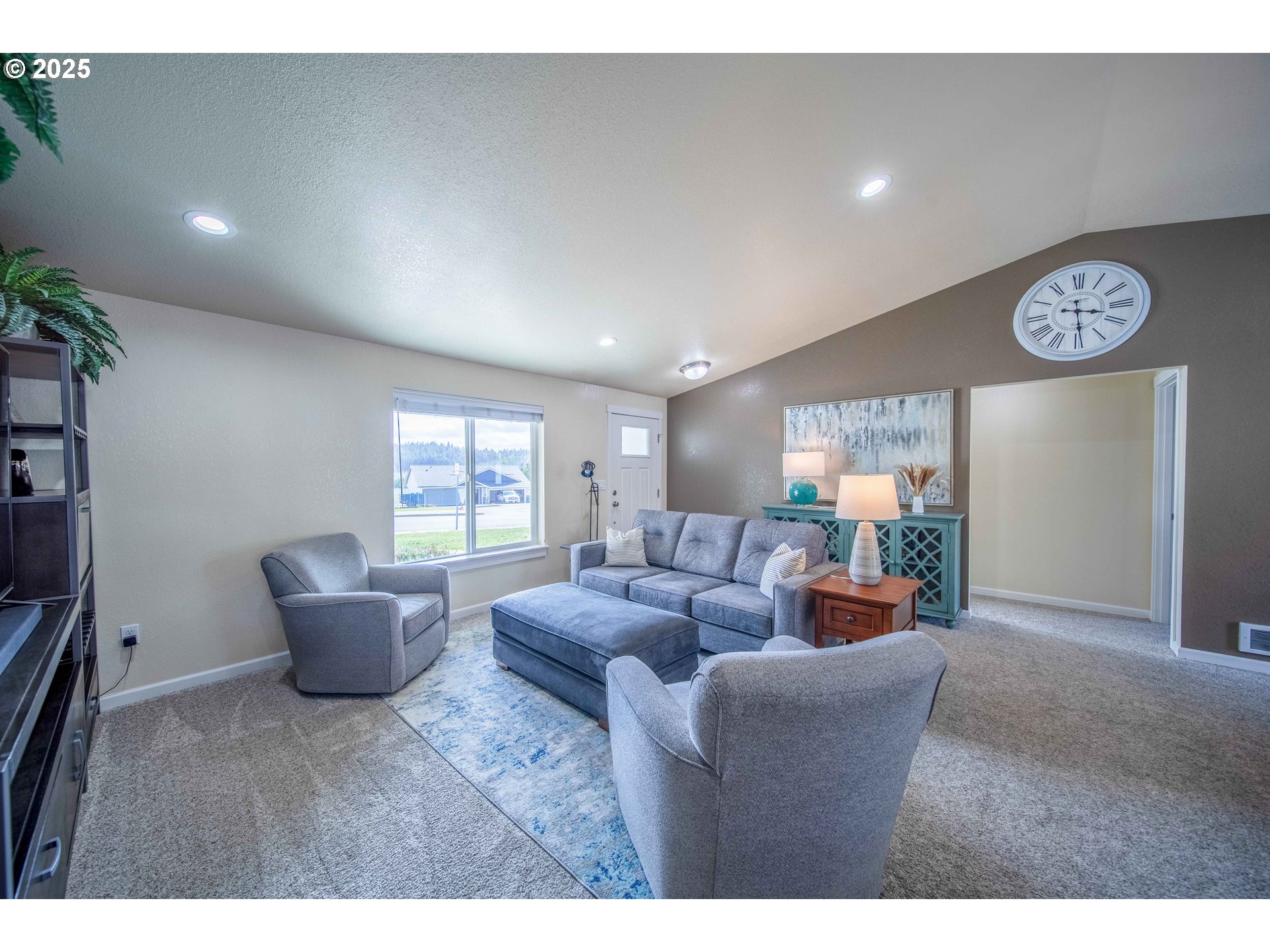 1124 NAUTICAL CT