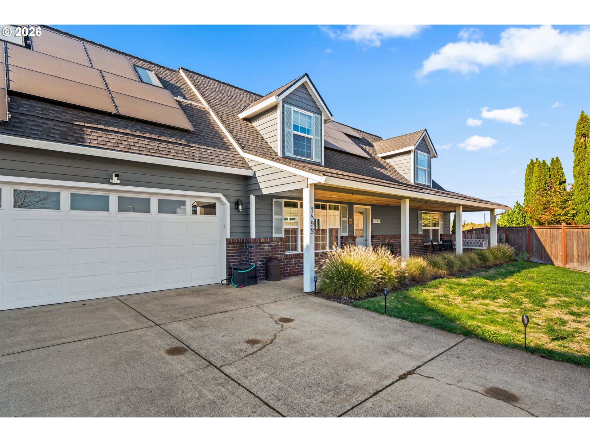 1898 IRON HORSE RD