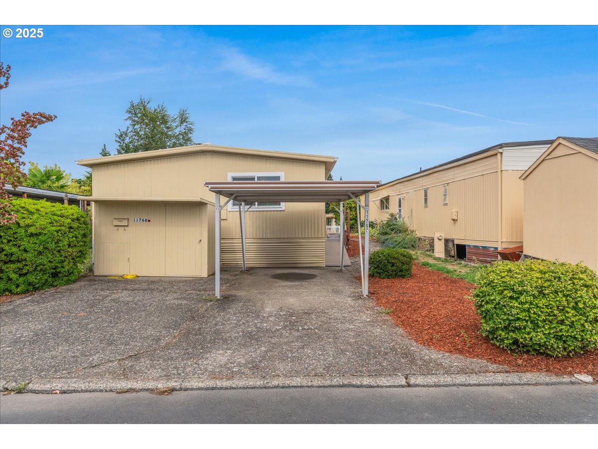 11768 SW ROYAL VILLA DR 124