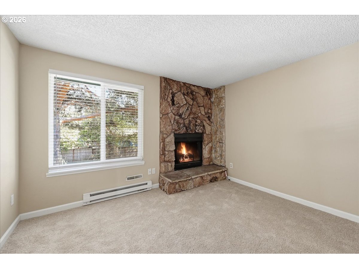 2330 SE BROOKWOOD AVE 221