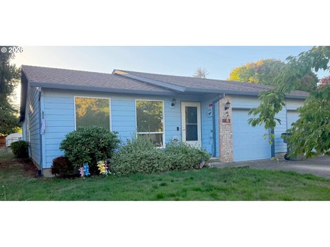 Photo of 3023 NE Maloney Dr, McMinnville, OR 97128 (MLS # 590187761)