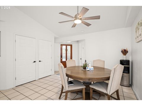 Tiny photo for 805 Queens Ave, Creswell, OR 97426 (MLS # 657652421)