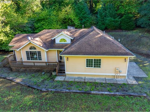 140 GOLDEN DR Scottsburg OR 97473