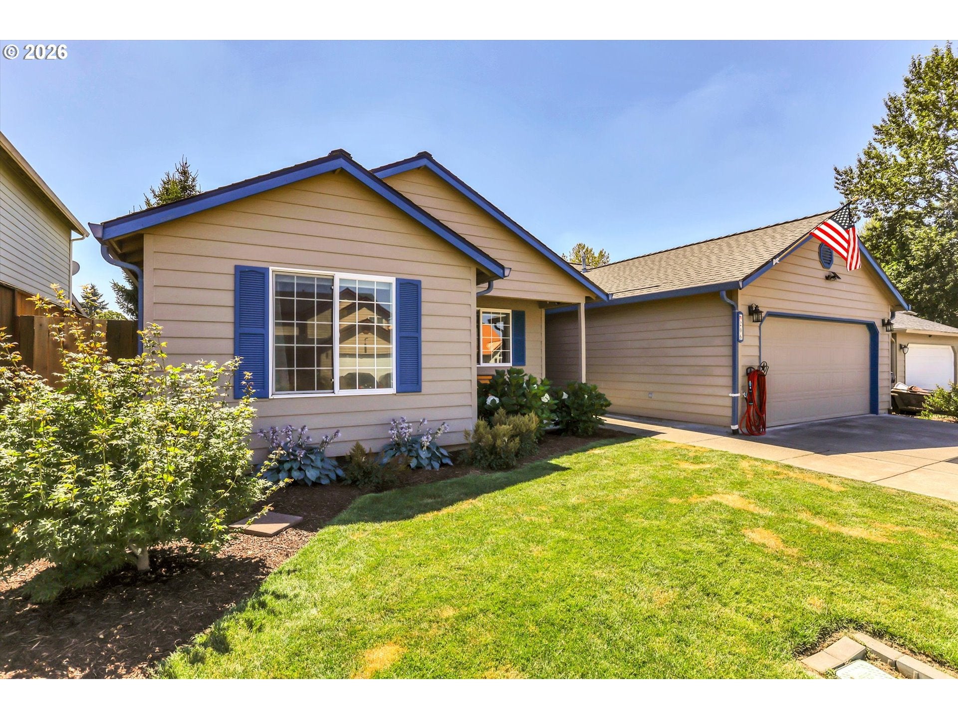 206 HAUSER CT