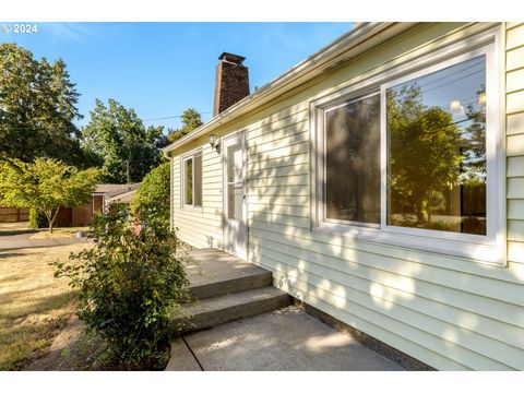 A home in Milwaukie