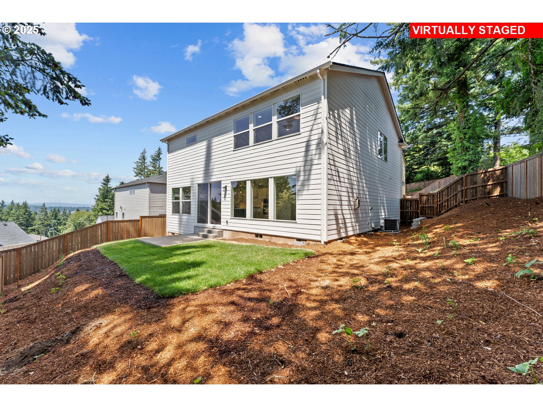 2138 Eleanor RD