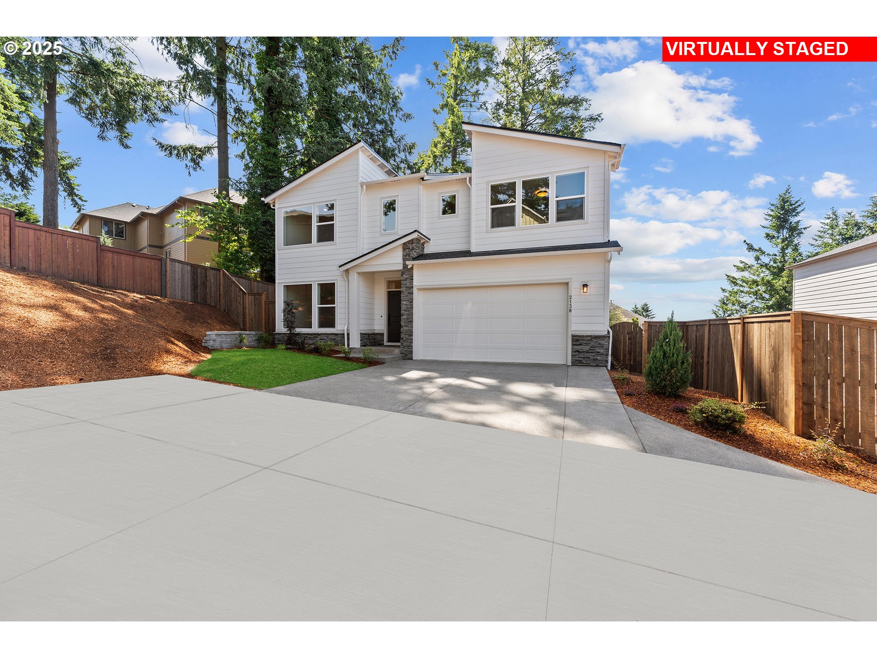 2138 Eleanor RD