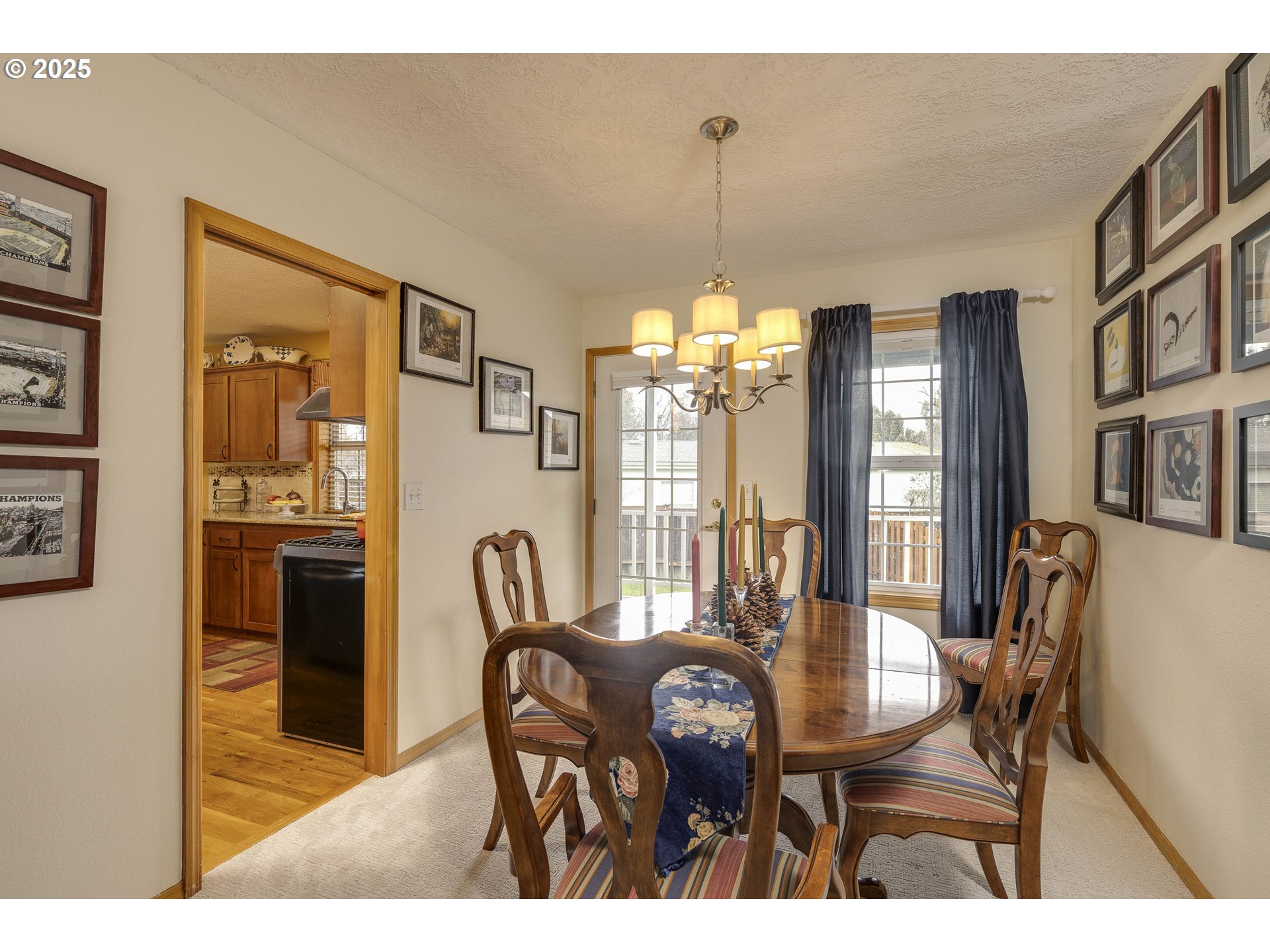 Newberg, Oregon 97132, United States, 3 Bedrooms Bedrooms, ,3 BathroomsBathrooms,Residential,Active,81596