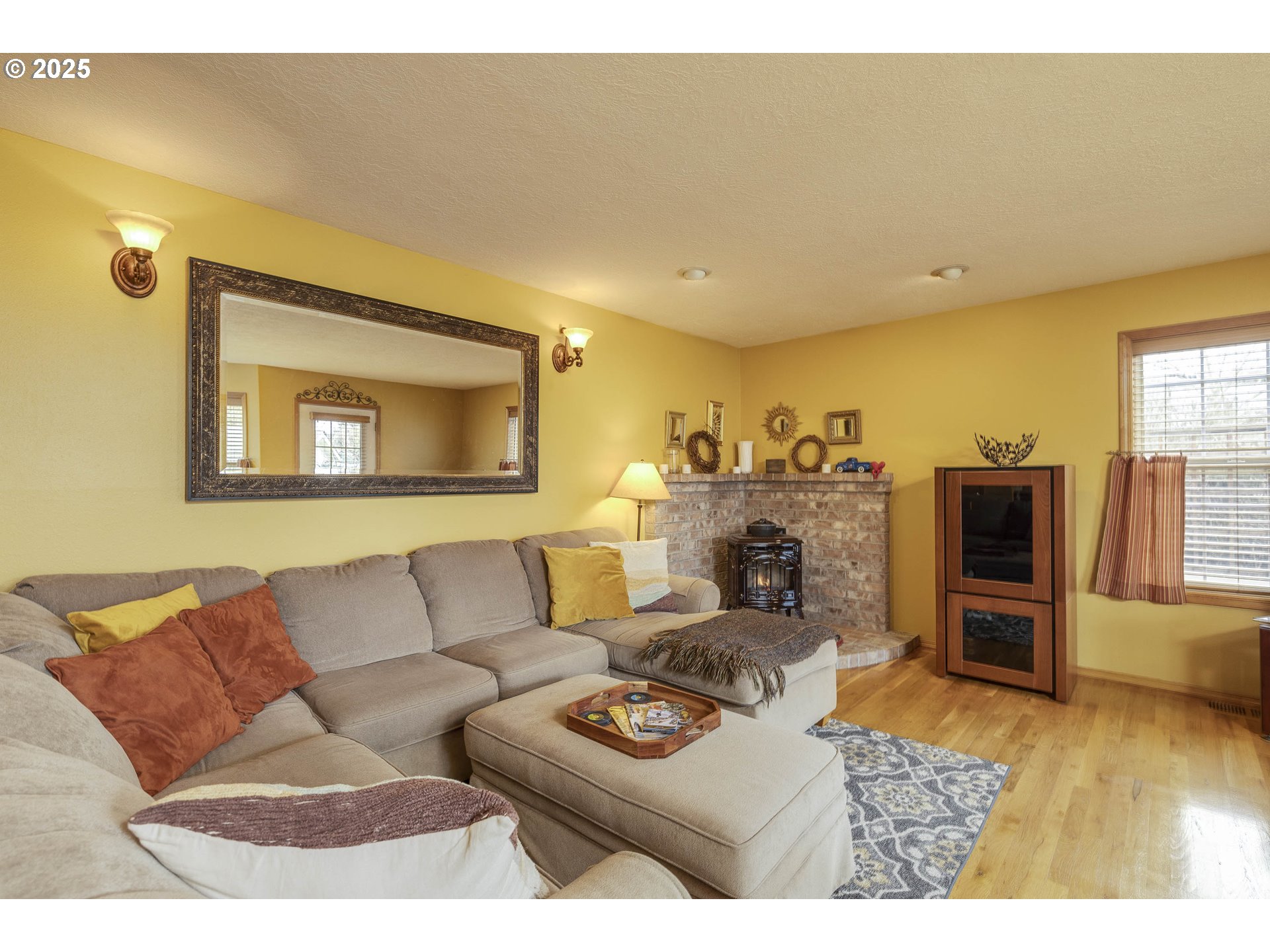 Newberg, Oregon 97132, United States, 3 Bedrooms Bedrooms, ,3 BathroomsBathrooms,Residential,Active,81596