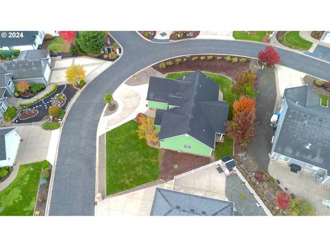 A home in Sutherlin